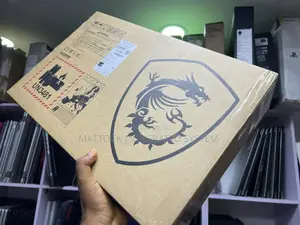 New Laptop MSI Katana 15 16GB Intel Core i7 SSD 1T