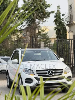 Mercedes-Benz GLE-Class GLE 350 2017 White