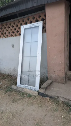 Aluminium Toilet Door