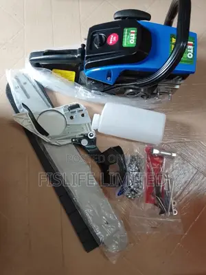 Chainsaw Machine