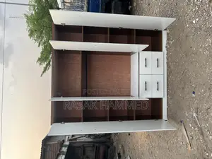 5ft by 6ft Wardrobe White