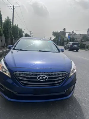 Hyundai Sonata Limited Sedan FWD (2.4L 4cyl 6A) 2016 Blue