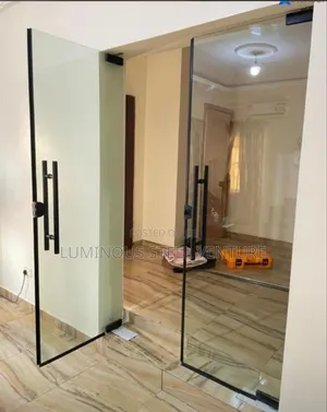 Get Your Tampered Glass 10 CNG Quality Glass That Is Very Okay