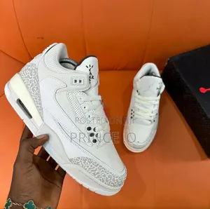 Jordan Retro 3 White Sneakers