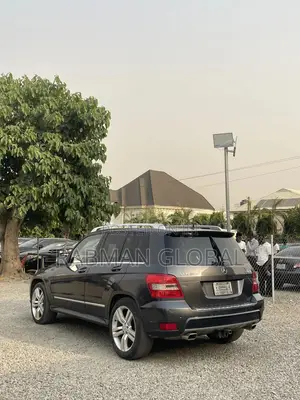 Mercedes-Benz GLK-Class 350 4MATIC 2012 Gray