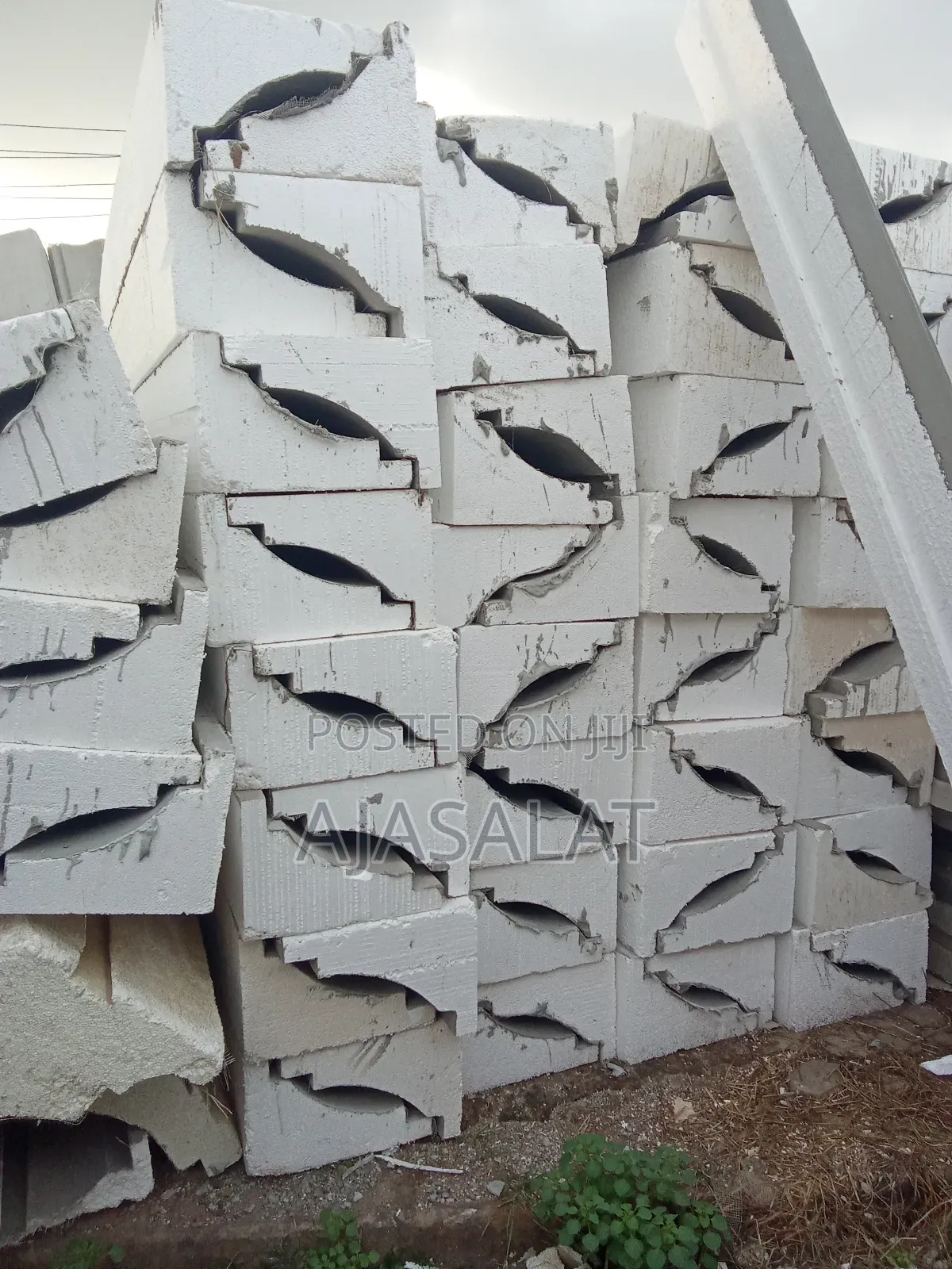 Polystyrene Paratet