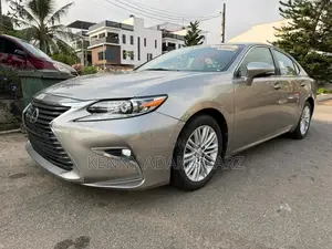 Lexus ES 2016 Gold