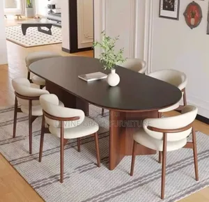 Luxury Dinnig Table and Chairs