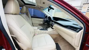 Toyota Camry 2014 Maroon
