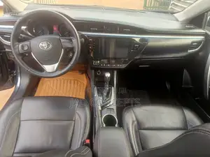 Toyota Corolla 2015 Gray