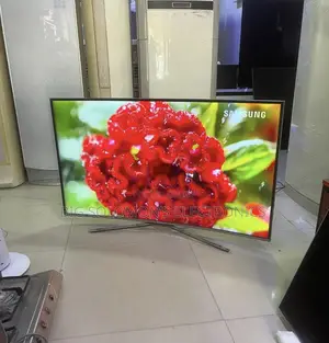 50 Inch Samsung Curved Uhd HDR Smart Tv