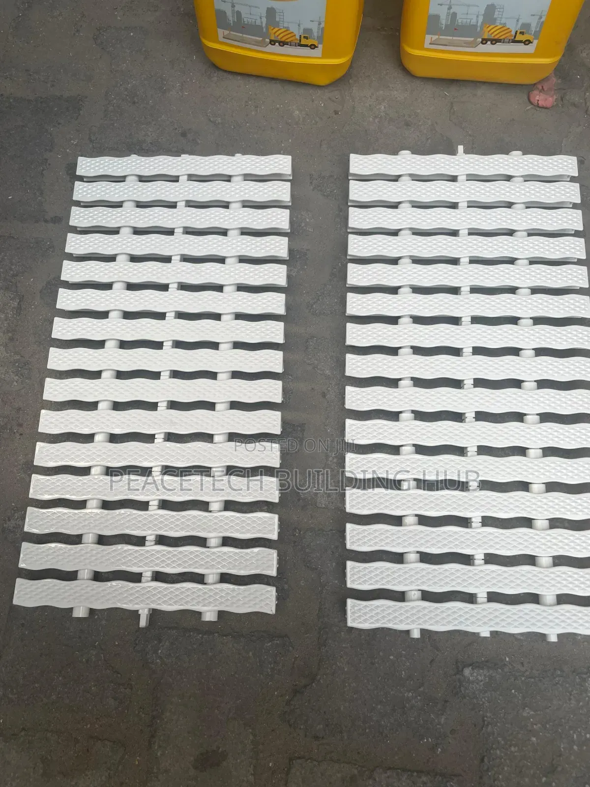Swimming Pool Grating