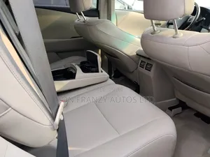 Lexus RX 2011 Silver