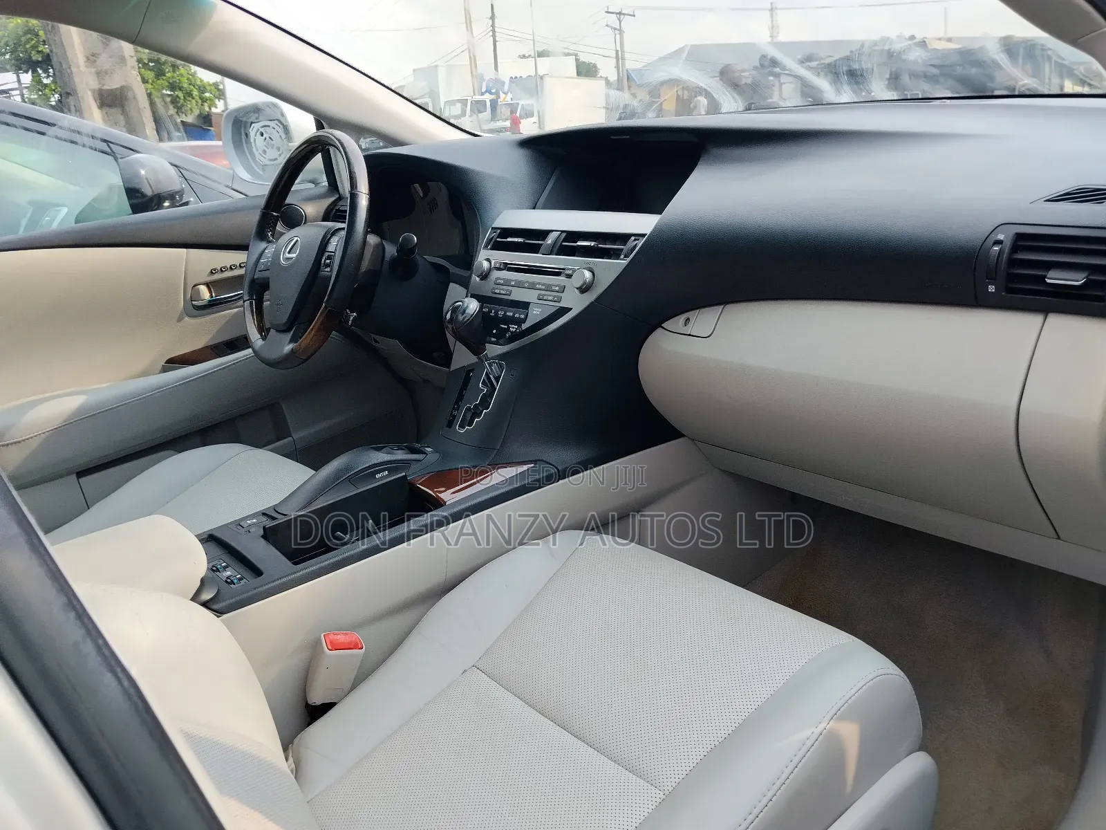 Lexus RX 2011 Silver