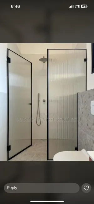 Tampered Shower Cubicle 10mmm Thickness CNG Glass 
