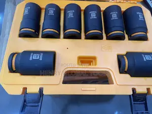 8pcs 3/4” Ingco Heavy Duty Socket Set