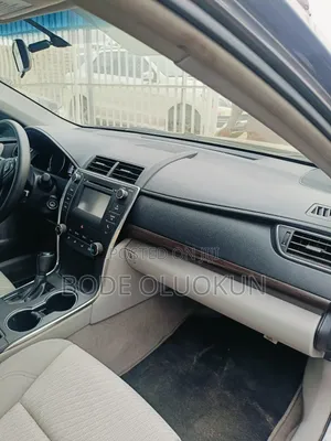 Toyota Camry LE 4dr Sedan (2.5L 4cyl 6A) 2016 Gray