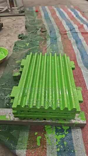 Crusher Plate Set Long Teeth