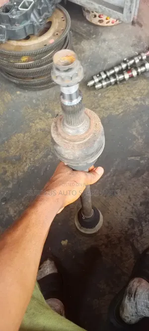 Driving Shaft for Back Is250 4-Wheel Drive for Driver Side