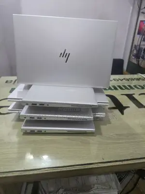 Laptop HP EliteBook 830 G7 16GB Intel Core i7 SSD 256GB