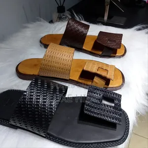 Female Casual Tan Leather Slippers