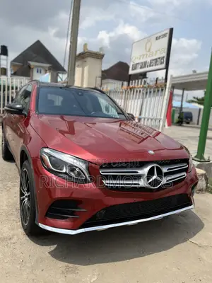 Mercedes-Benz GLC-Class 2018 Red