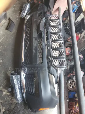 Front Bumper Jeep Cherokee 2022/2023/2024/2025