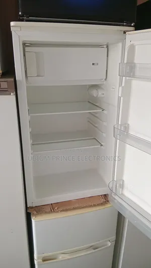 Exquisite Table Top Fridge
