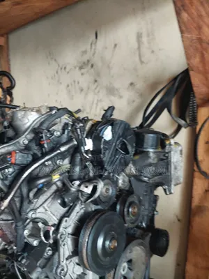 Mercedes Benz C300 272 Engine