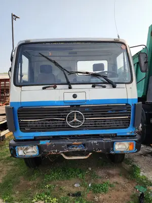 Used Mercedes Benz Cap Chassis Truck