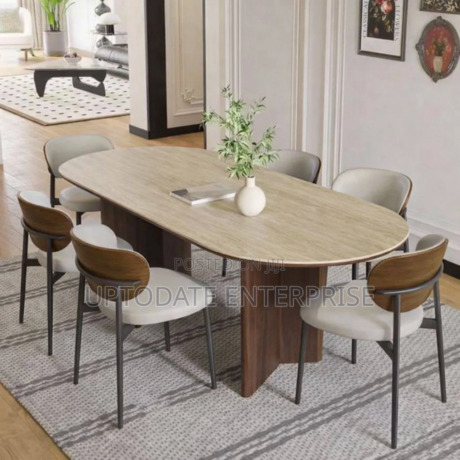 Stylish 6 Seaters Dining Table Set