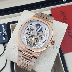 Patek Philippe Luxury Men's Wristwatch - Luxury Style - Very Clean