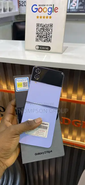 Samsung Galaxy Z Flip4 256 GB Blue