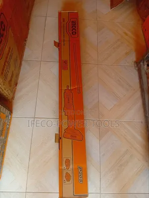 Ingco 20v Lithium-Ion Concrete Vibrator (Part of the P20s Series).