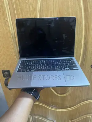 Laptop Apple MacBook Pro 2020 16GB Intel Core i7 SSD 512GB
