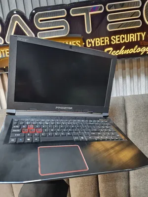 Laptop Acer Nitro 17 32GB Intel Core i7 HDD+SSD 256GB
