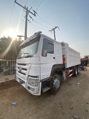 Band New Howo Tipping Truck 10 Tyres