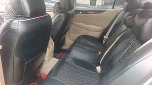 Lexus ES 330 2005 Red