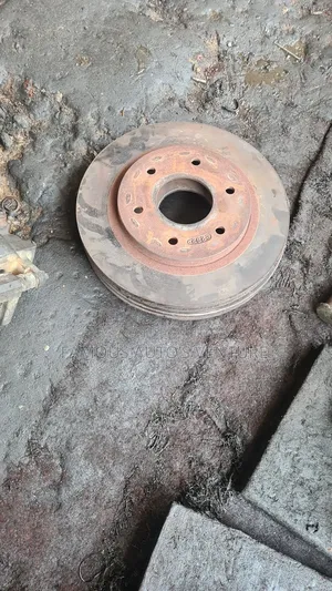 Brake Disc Pad and Caliper Nissan Amanda 2005