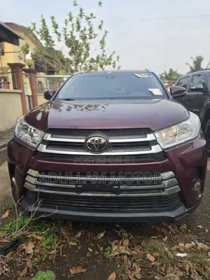 Toyota Highlander Limited 4x2 V6 (3.5L 6cyl 8A) 2017 Burgundy