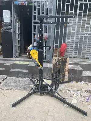 Pair of 6m Heavy Duty Stand for Hanging Led Screen and Stage Truss
