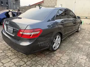Mercedes-Benz E350 2010 Gray