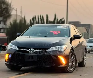 Toyota Camry SE 4dr Sedan (2.5L 4cyl 6A) 2016 Black