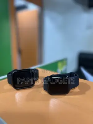 Apple Watch Se 2 (2022 2nd Gen) 44mm in Midnight Color! Best Price