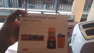 High Quality Rechargeable Juicer Smoothie Blender With Water Bottle