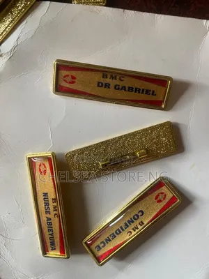 Golden Nametag Grf32