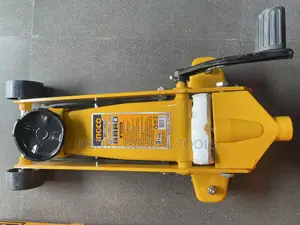 3ton Ingco Hydraulic Floor Jack