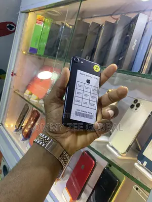Apple iPhone 7 32 GB Black