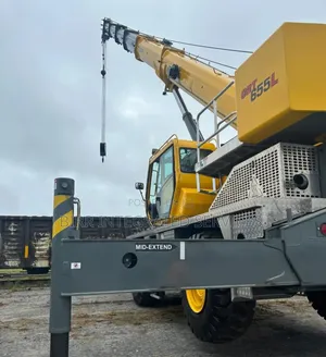 Excavator, Crane, Swamp Buggy, Lowbed Hire