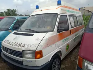 Volkswagen Transporter 2005 White